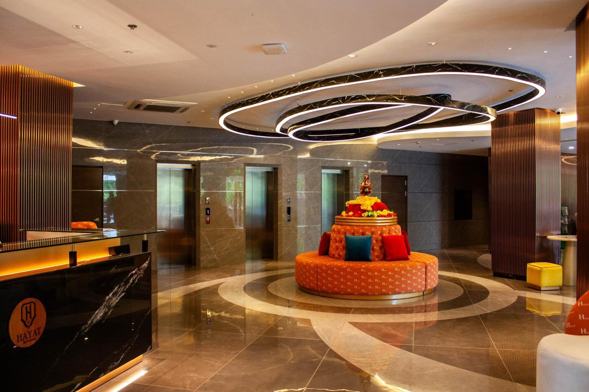 Hayat Sky Towers Hotel Cebu Eksteriør billede