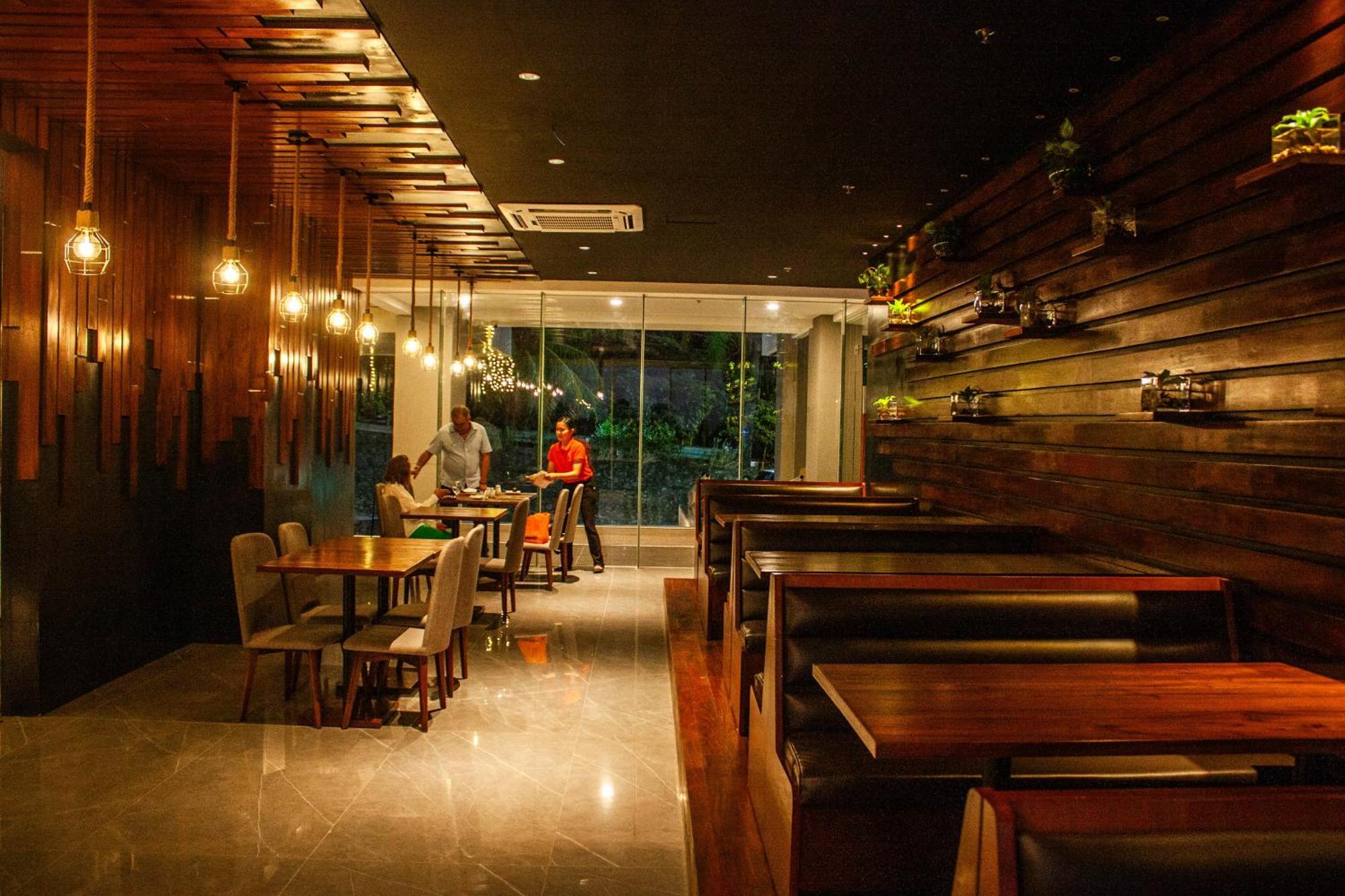 Hayat Sky Towers Hotel Cebu Eksteriør billede