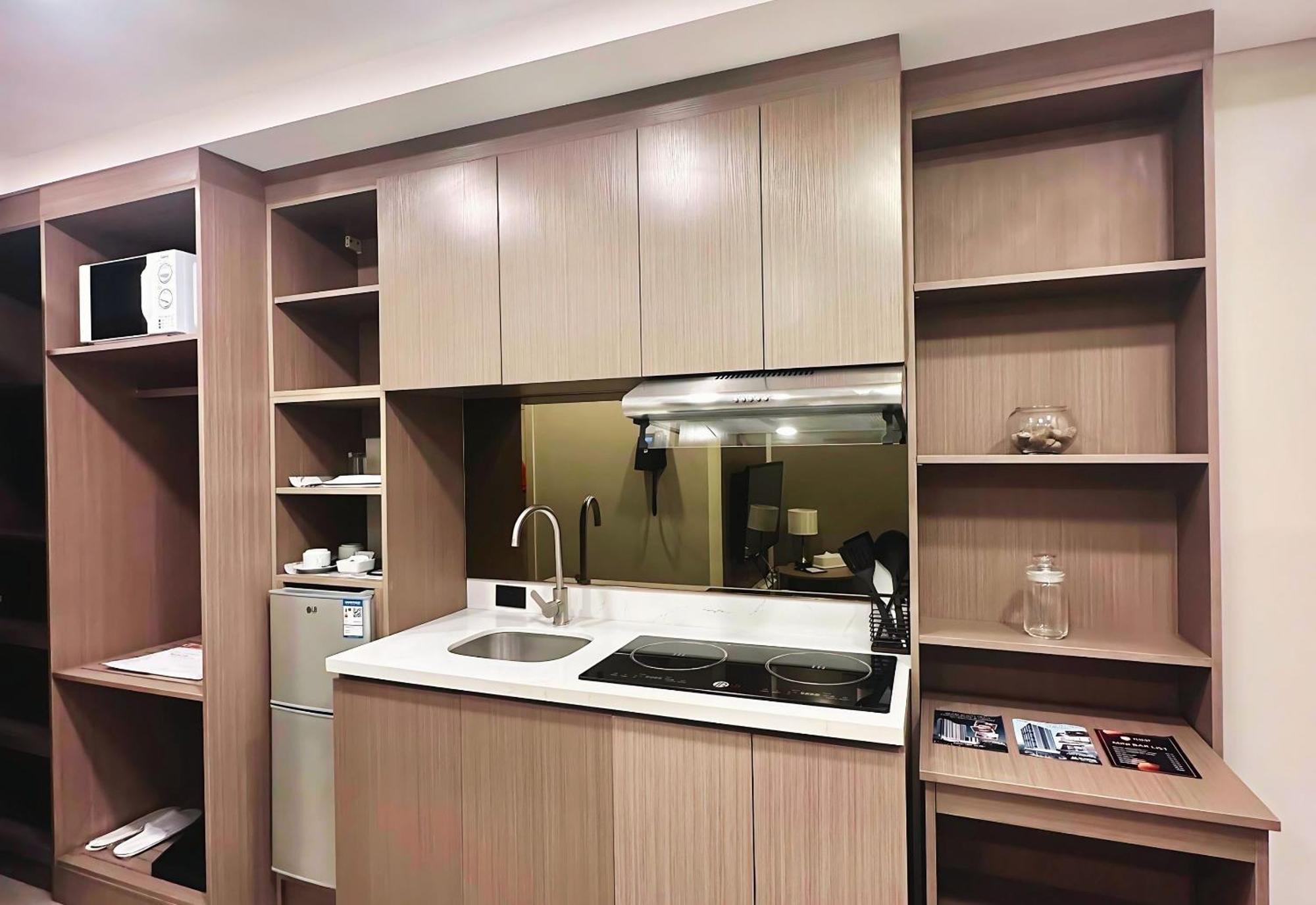 Hayat Sky Towers Hotel Cebu Eksteriør billede