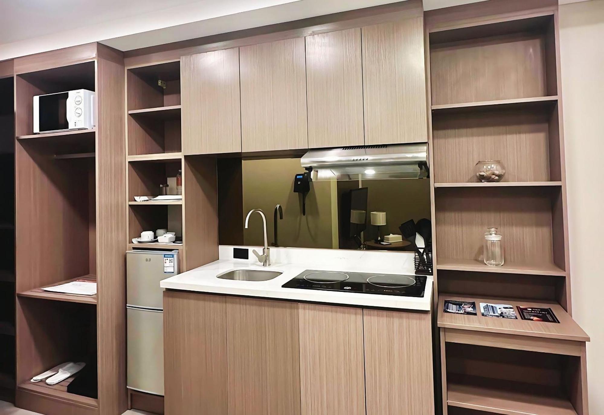 Hayat Sky Towers Hotel Cebu Eksteriør billede