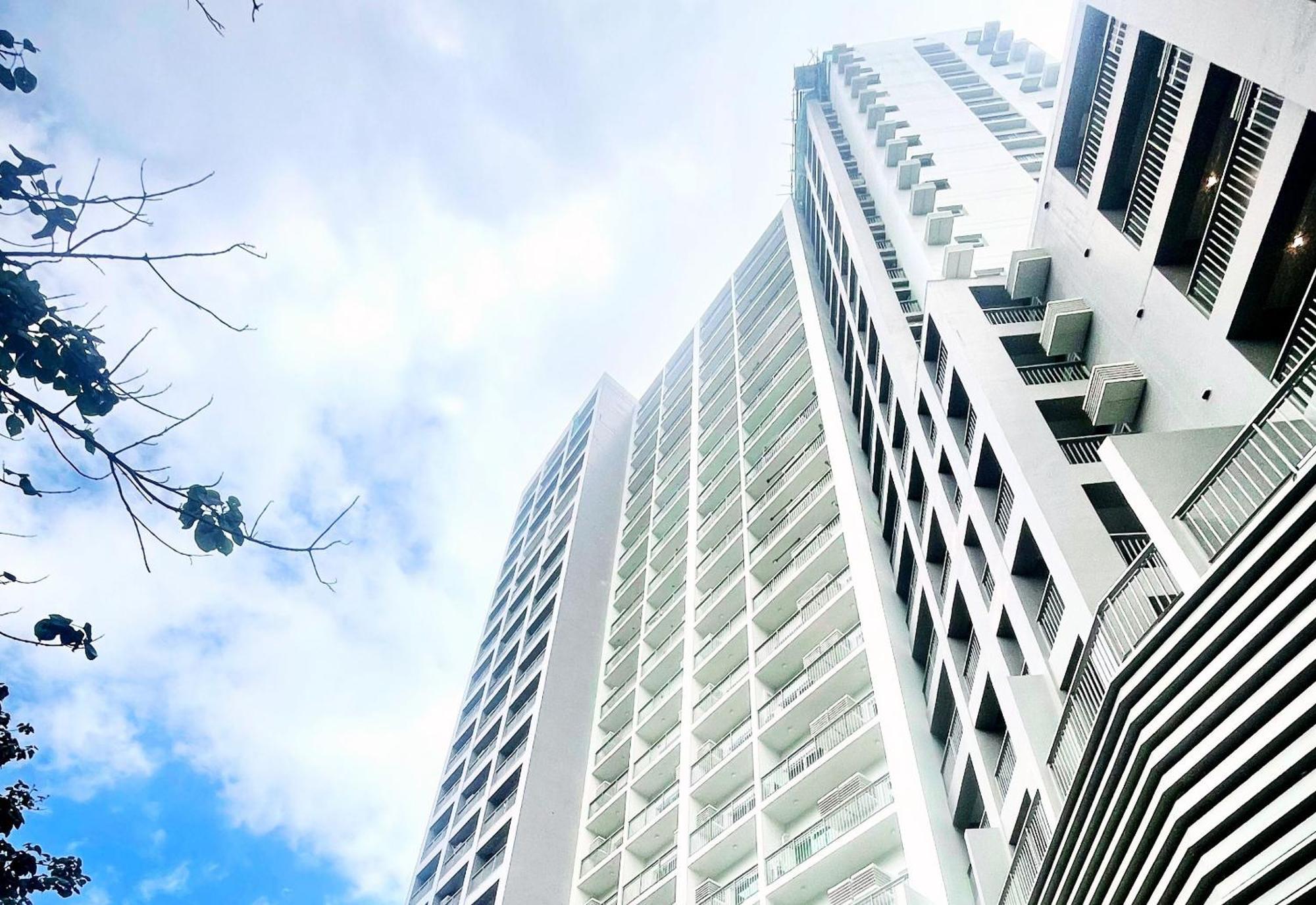 Hayat Sky Towers Hotel Cebu Eksteriør billede